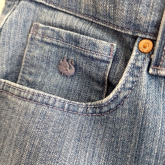 Gloria Vanderbilt Amanda jeans - Picture 2 of 6